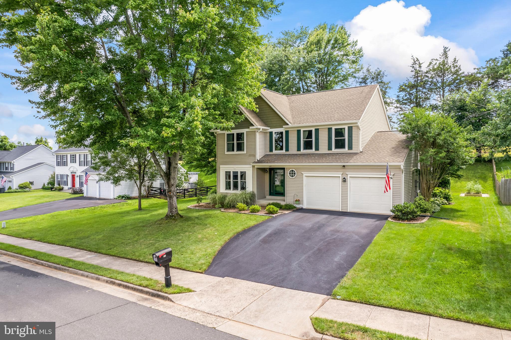 478 DEVON DRIVE