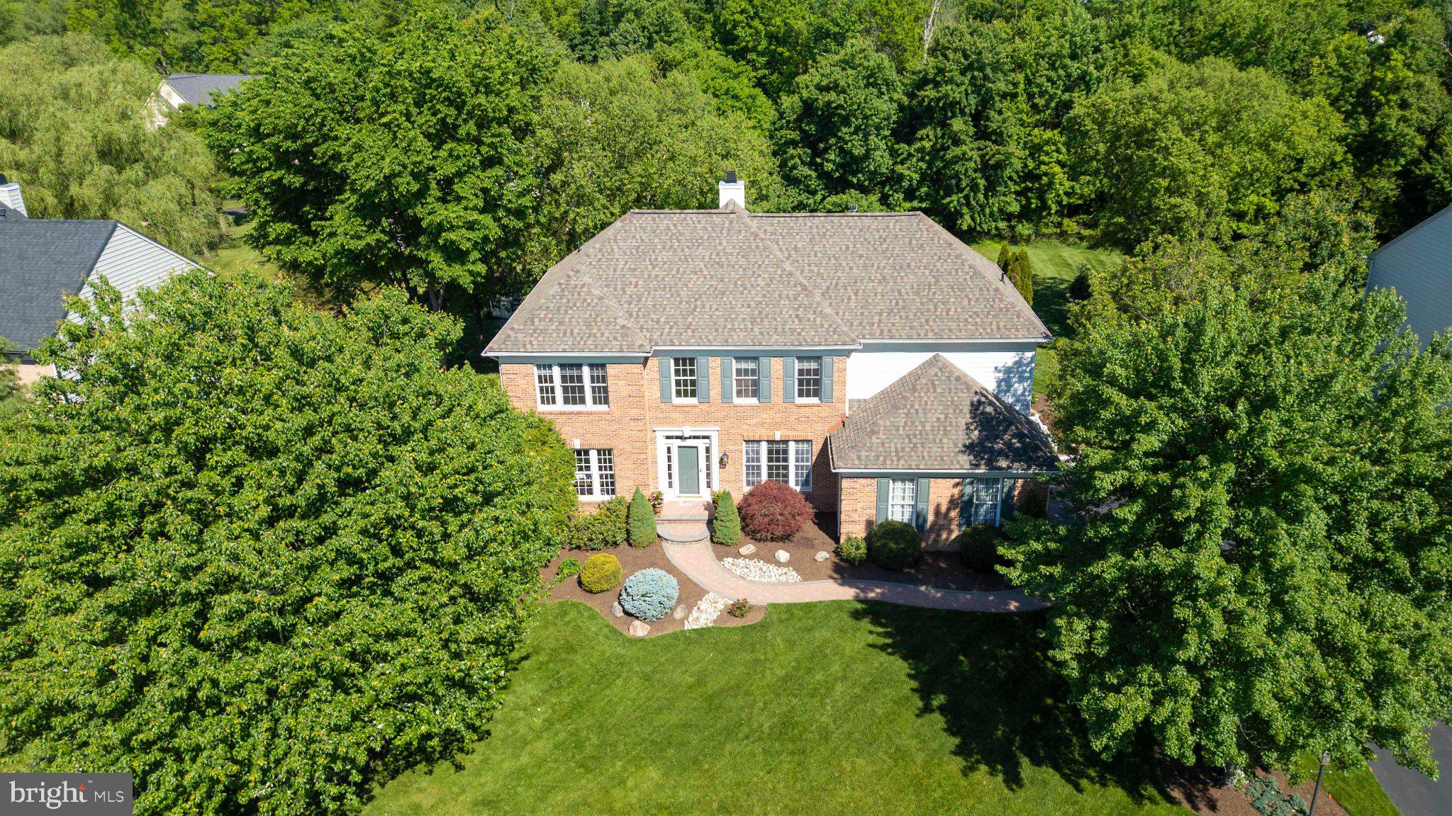 335 SUN VALLEY DRIVE