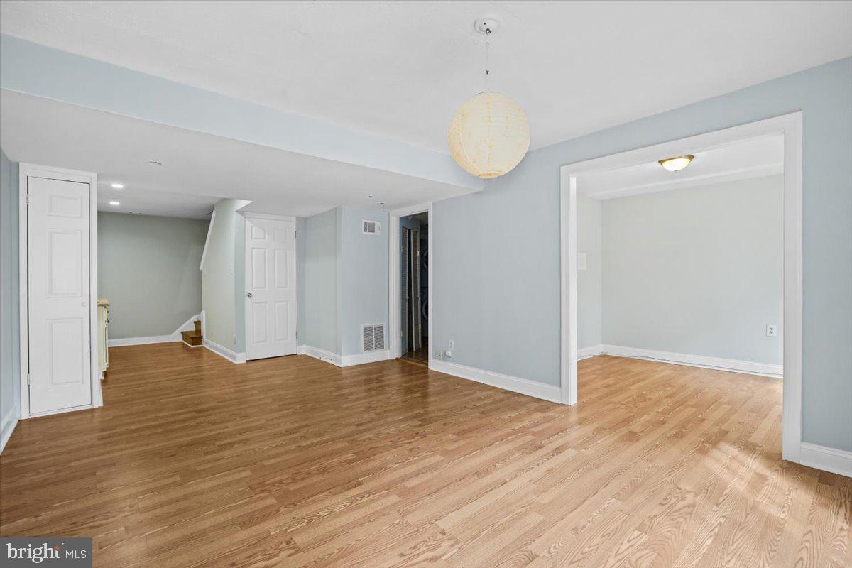 BRIGHTON EAST - Residential