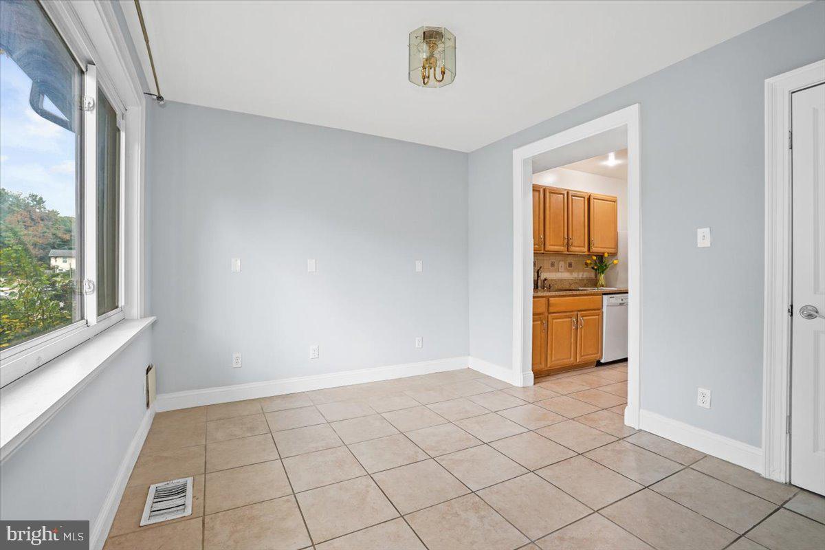 BRIGHTON EAST - Residential