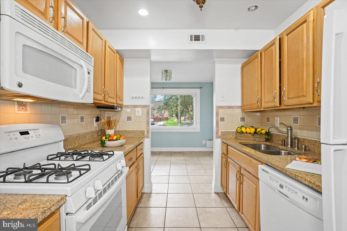 BRIGHTON EAST - Residential