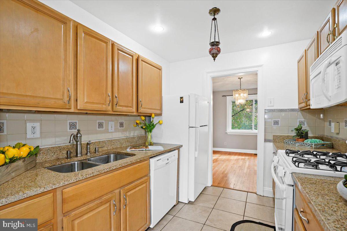 BRIGHTON EAST - Residential