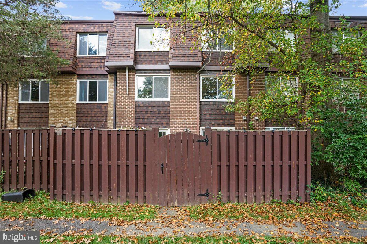 BRIGHTON EAST - Residential