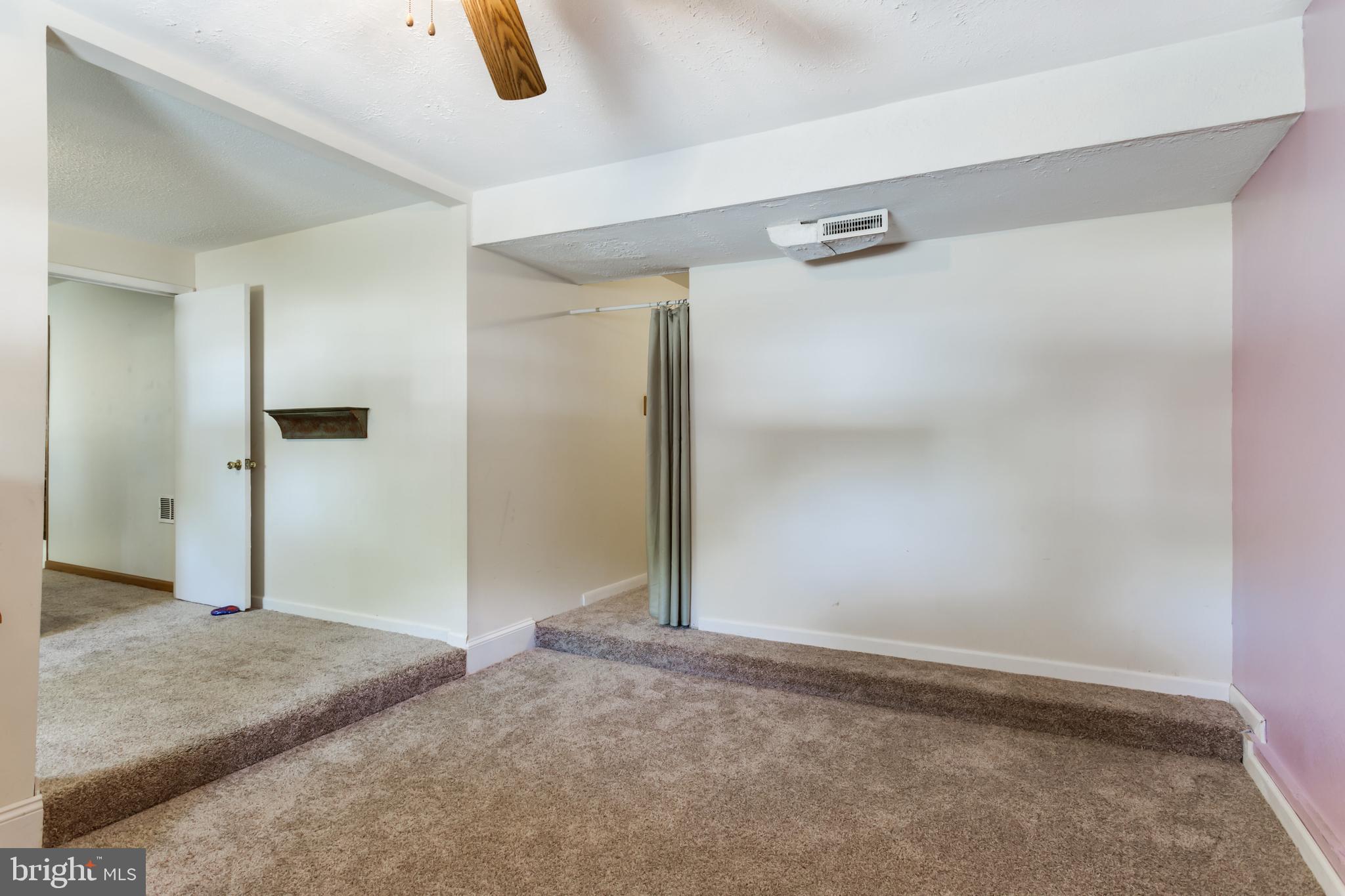 LYNNBROOK SUB - Residential