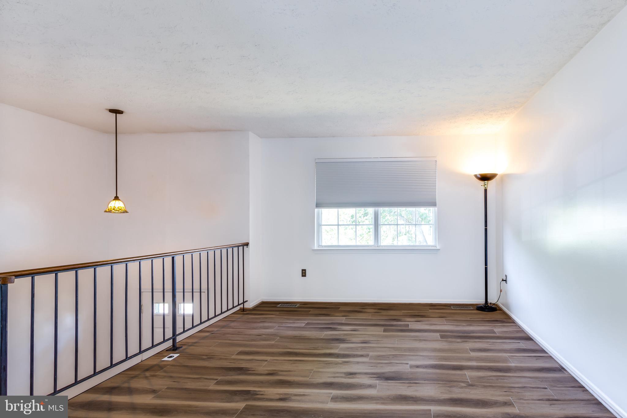 LYNNBROOK SUB - Residential