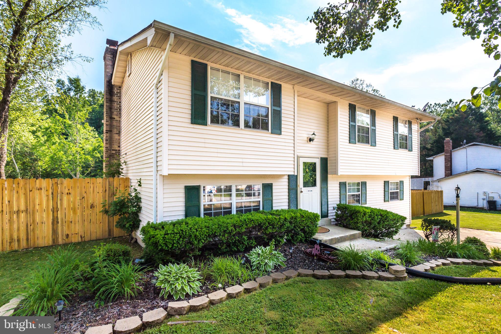 LYNNBROOK SUB - Residential