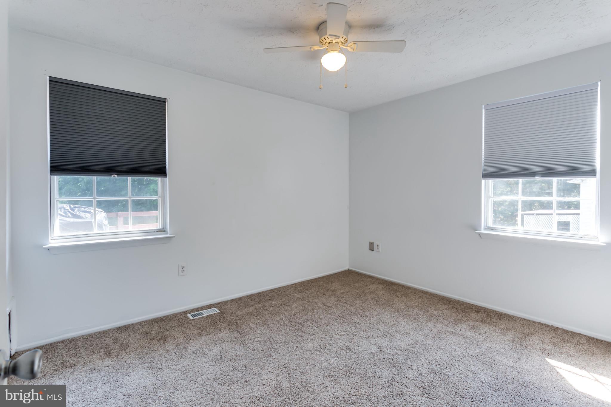 LYNNBROOK SUB - Residential