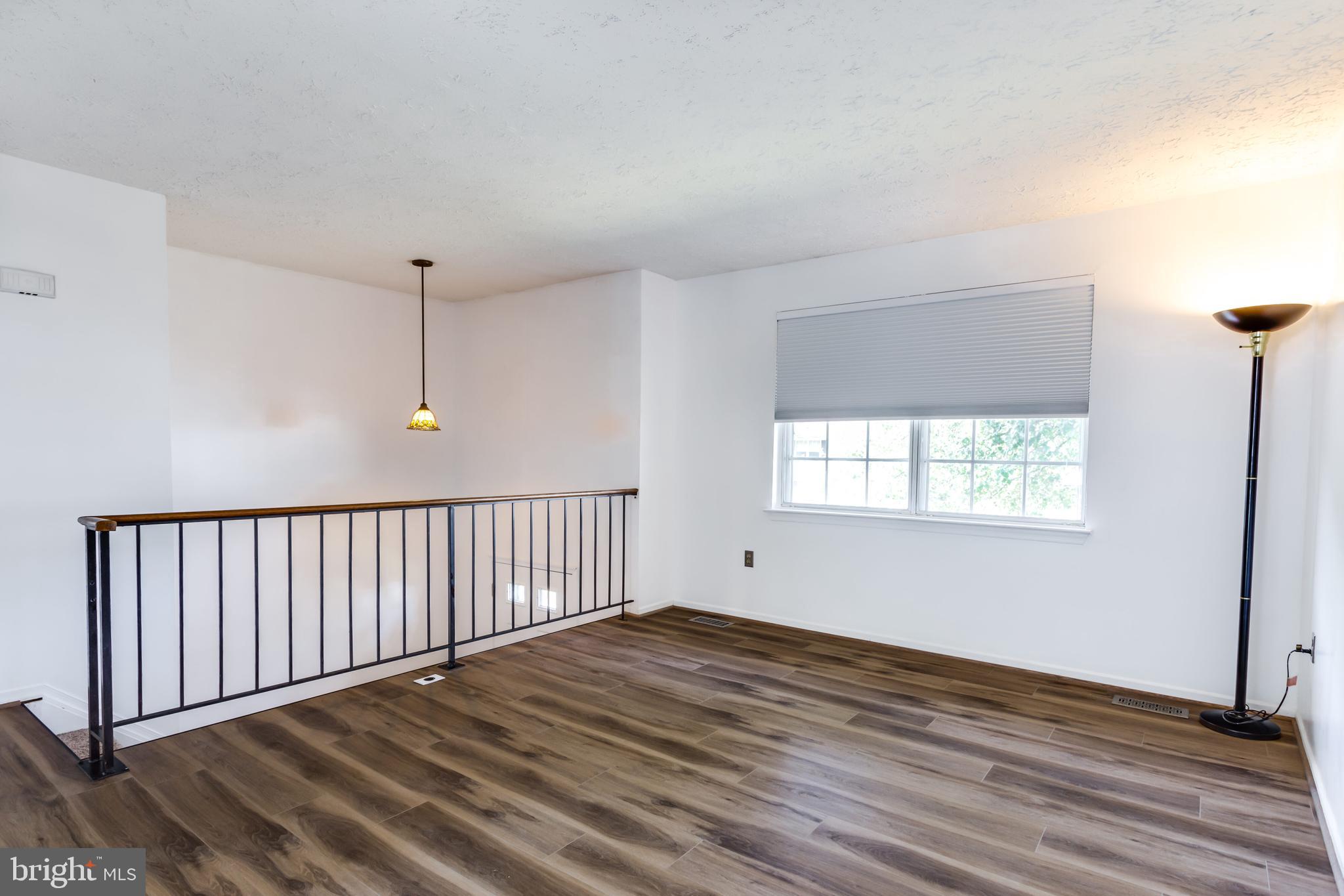 LYNNBROOK SUB - Residential