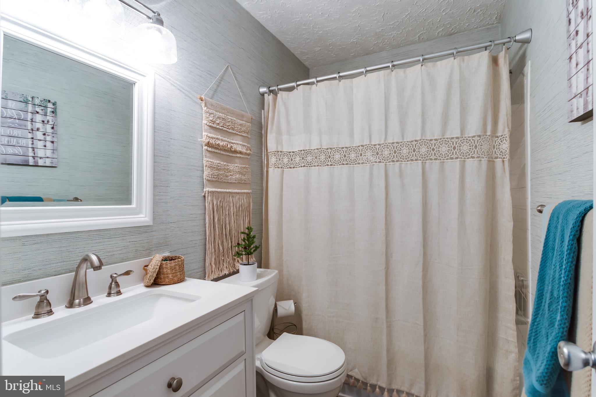 LYNNBROOK SUB - Residential