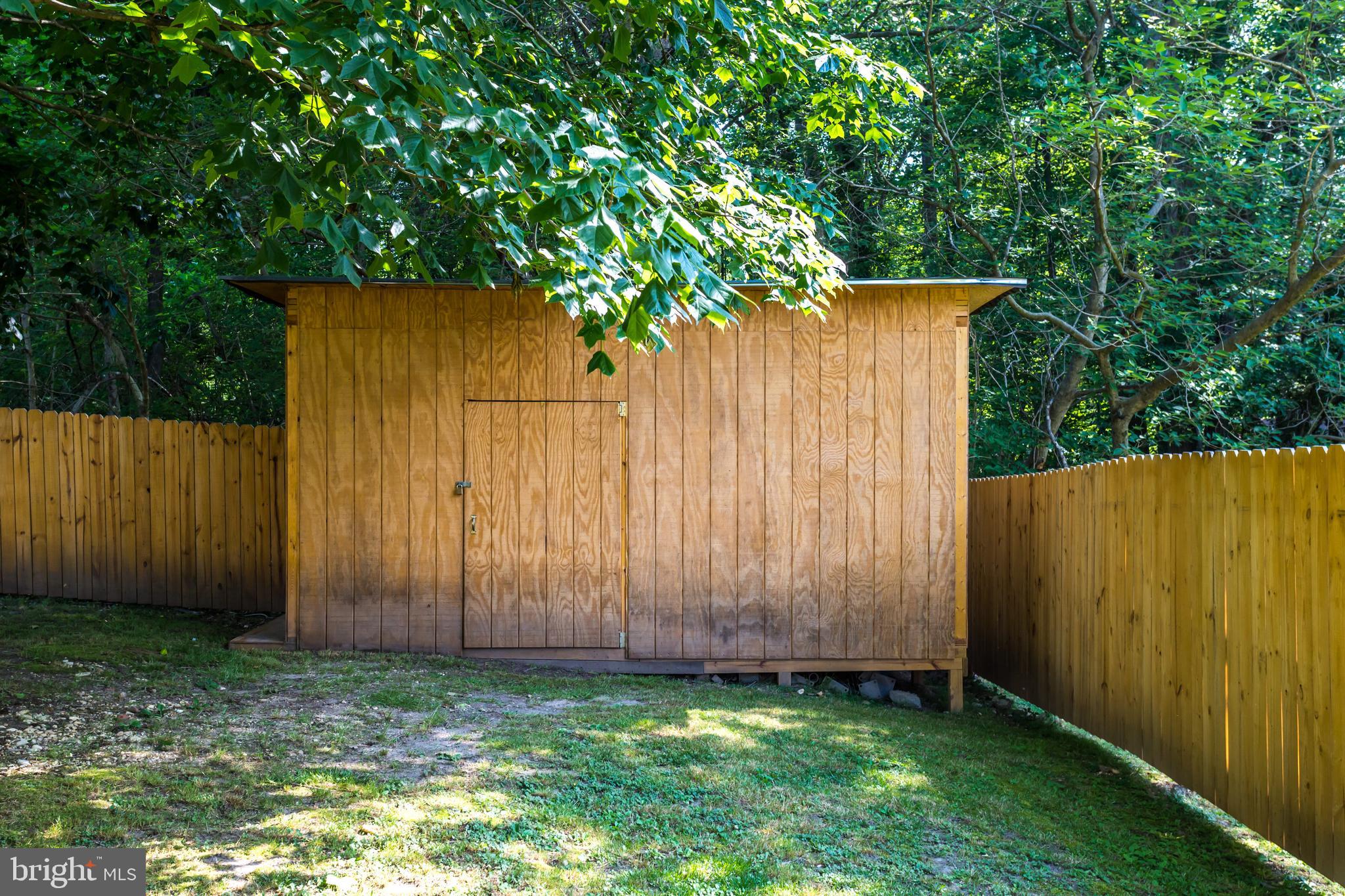 LYNNBROOK SUB - Residential