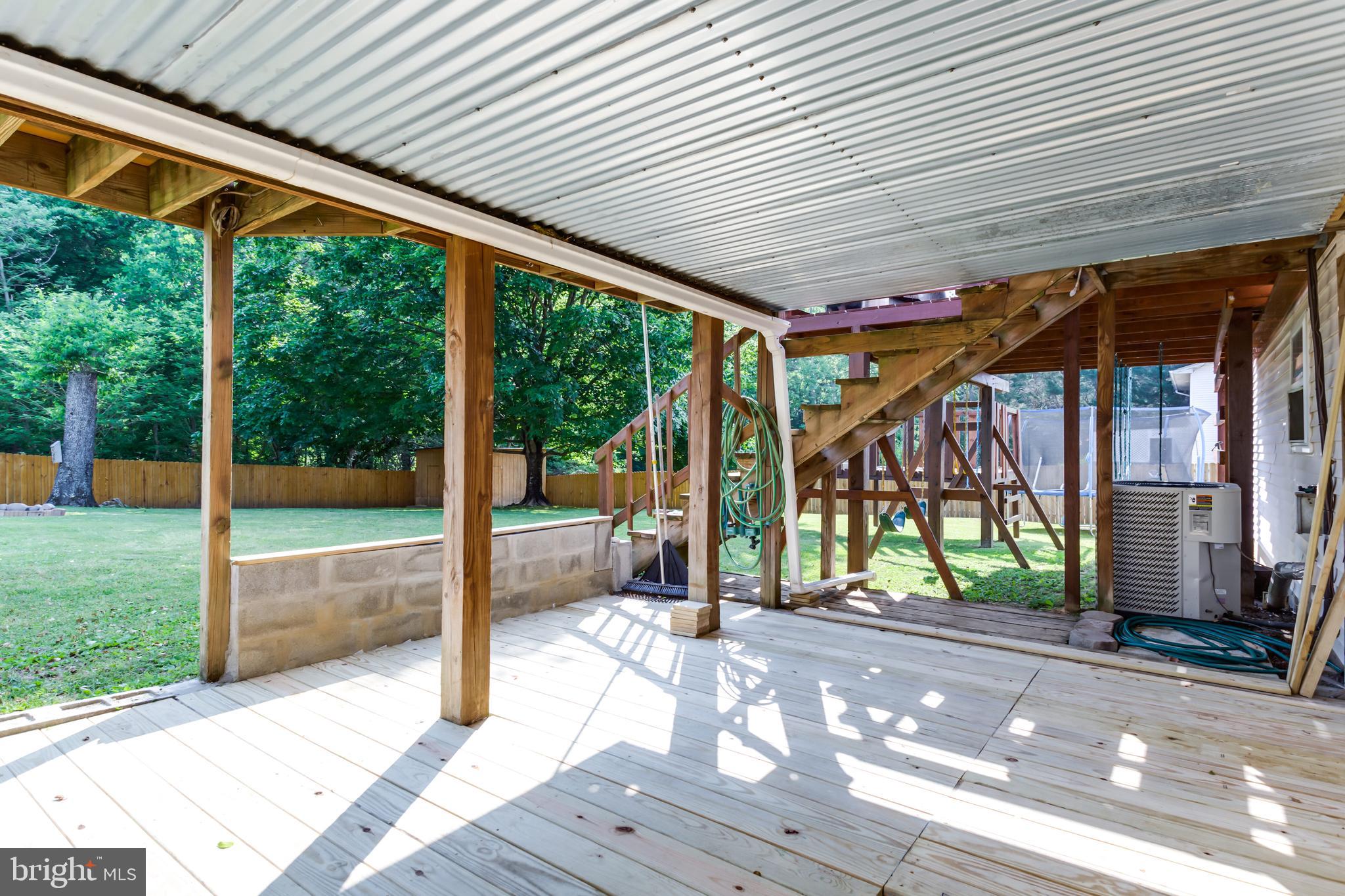 LYNNBROOK SUB - Residential