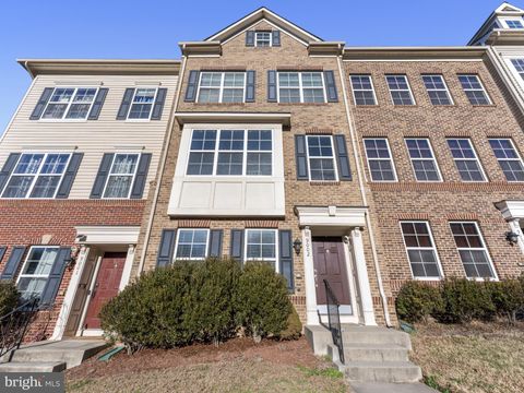 Townhouse For Sale - 9002 Phita Lane<br/> Manassas Park City County, MANASSAS PARK, VA 20111
