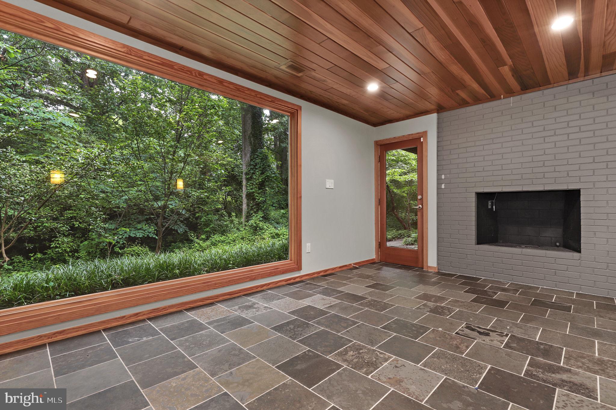 BANNOCKBURN - Residential