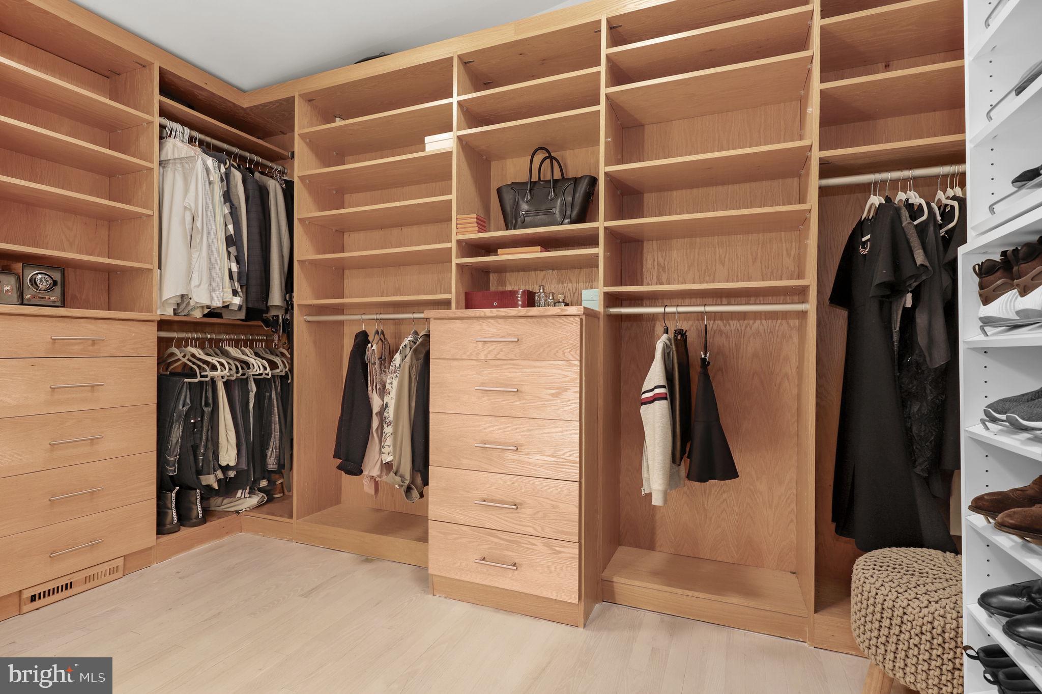 BANNOCKBURN - Residential