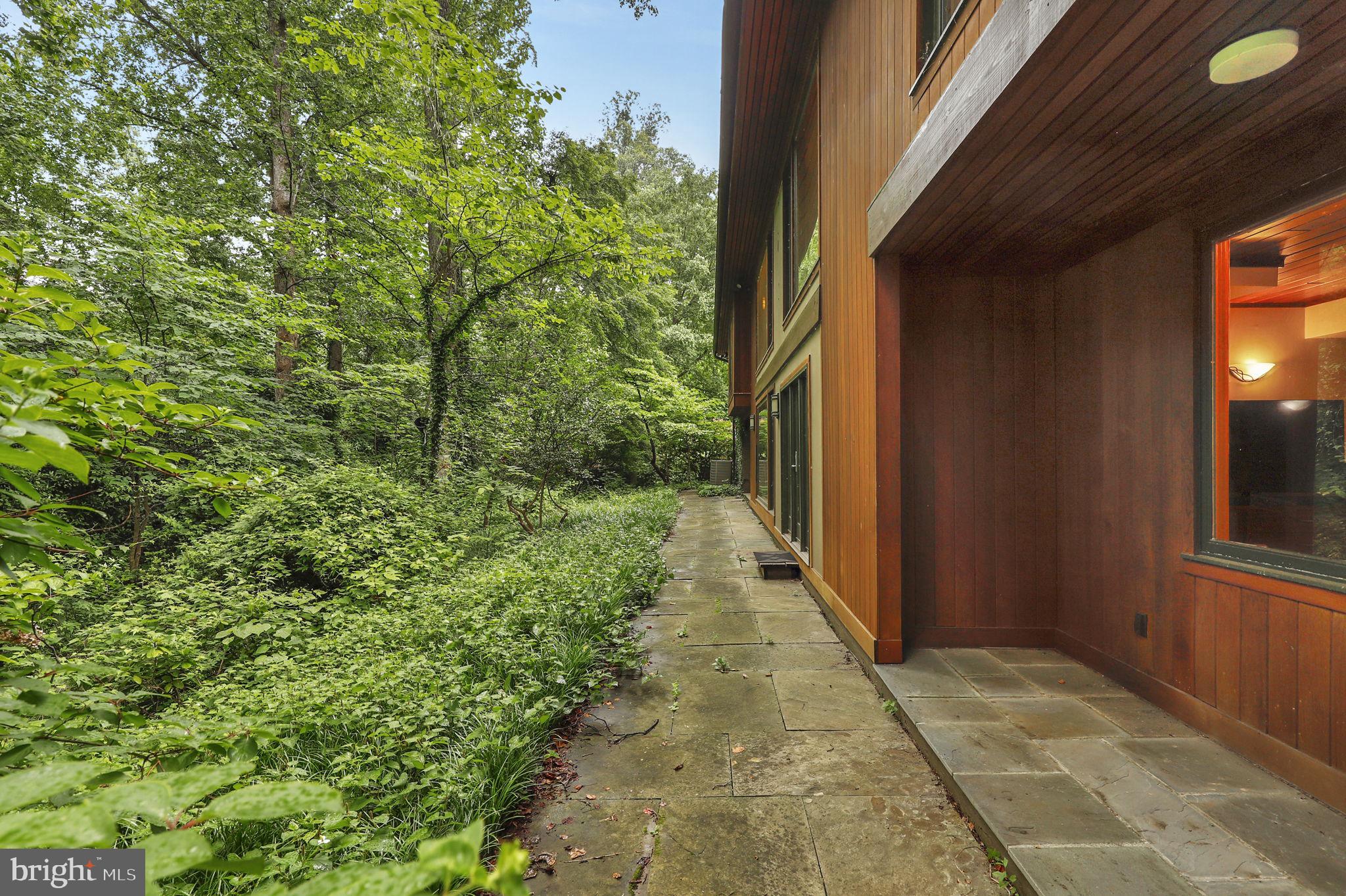 BANNOCKBURN - Residential