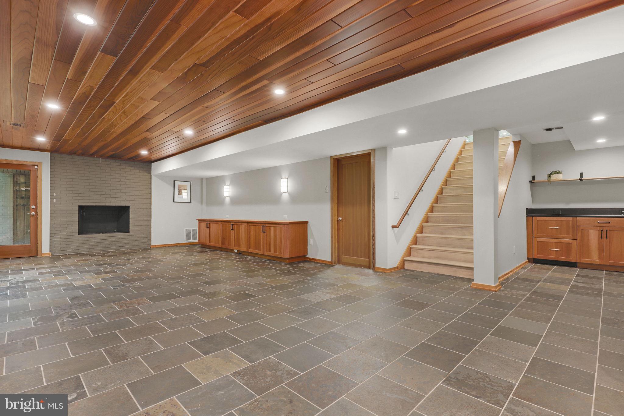 BANNOCKBURN - Residential