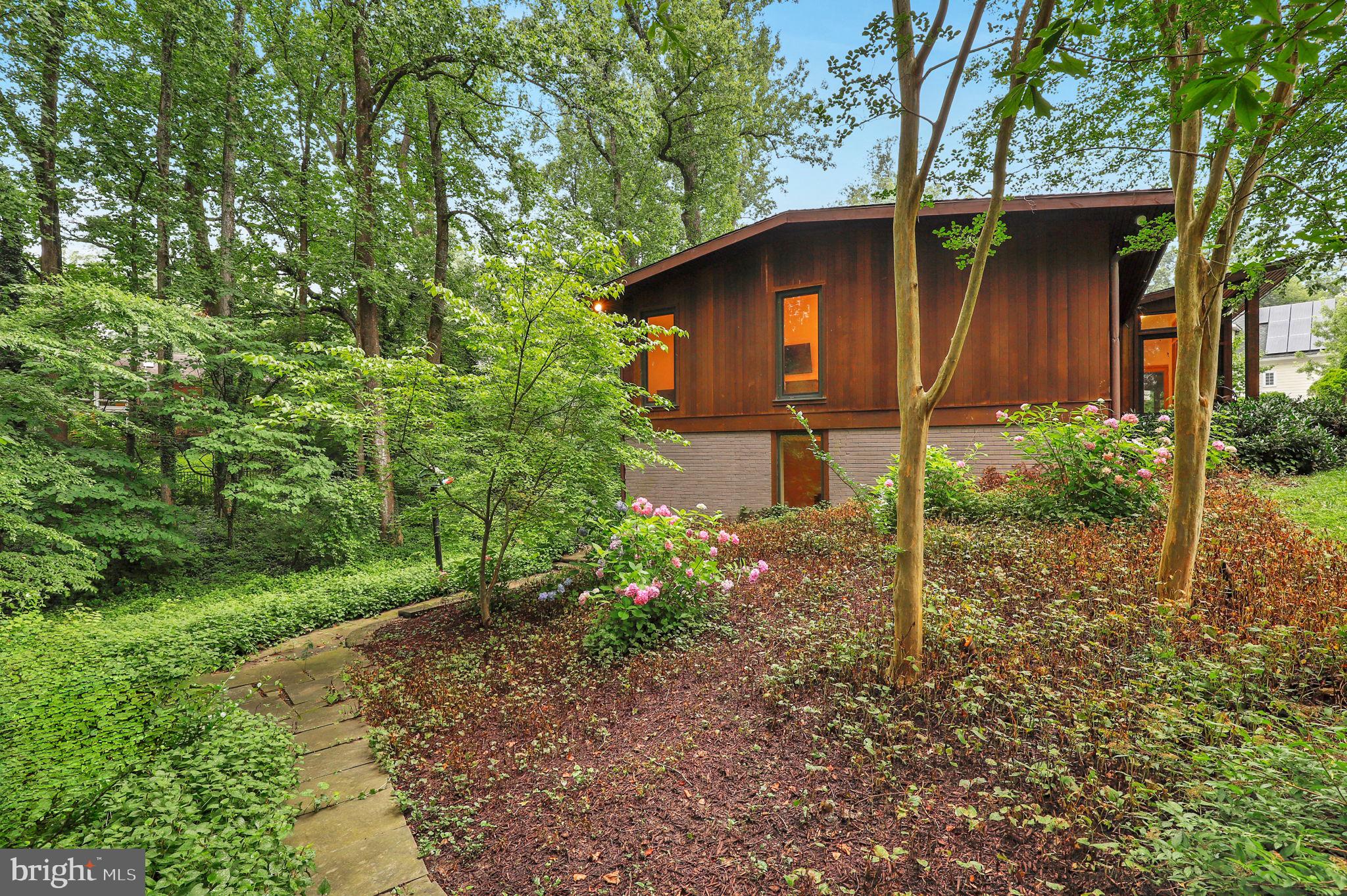 BANNOCKBURN - Residential