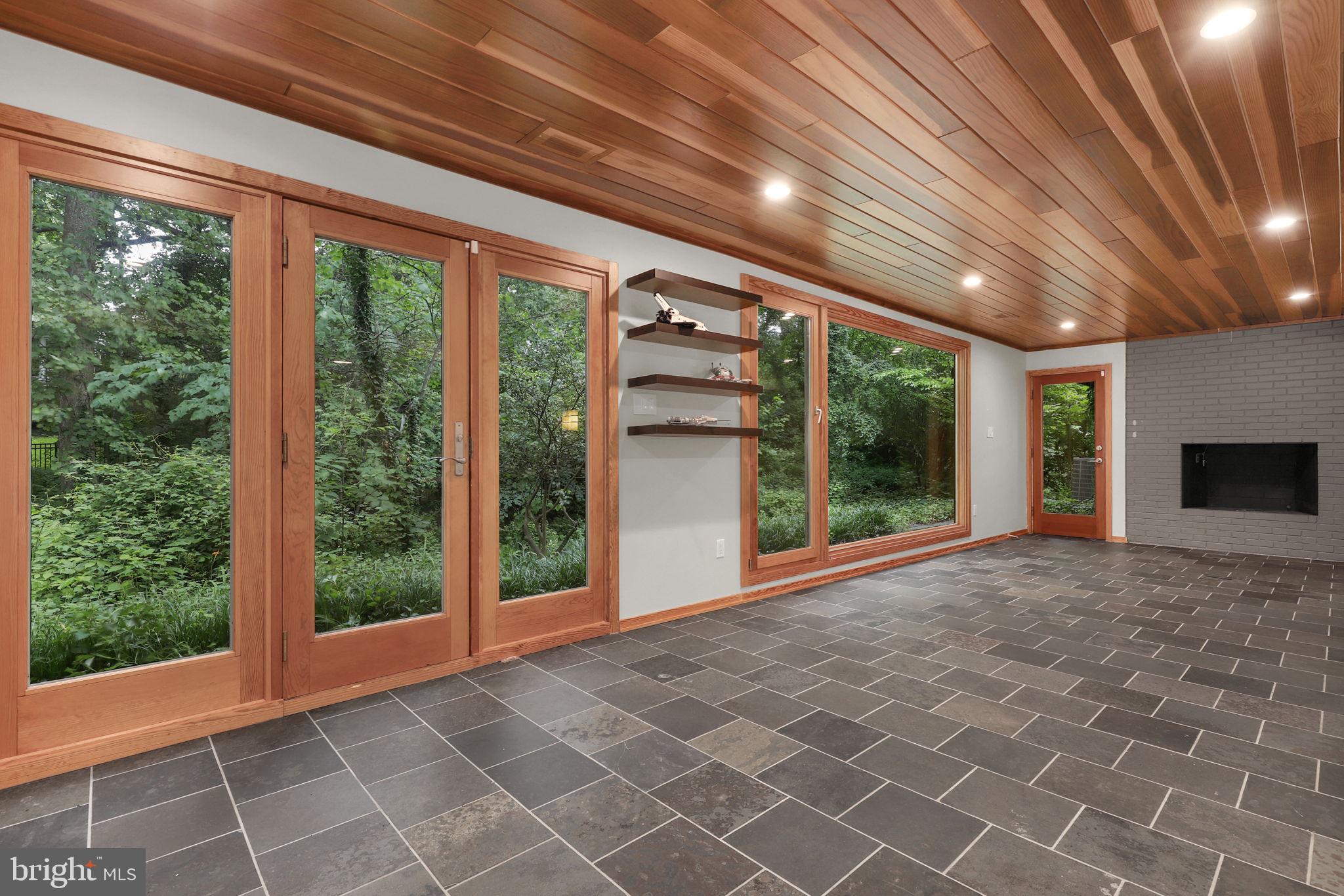 BANNOCKBURN - Residential