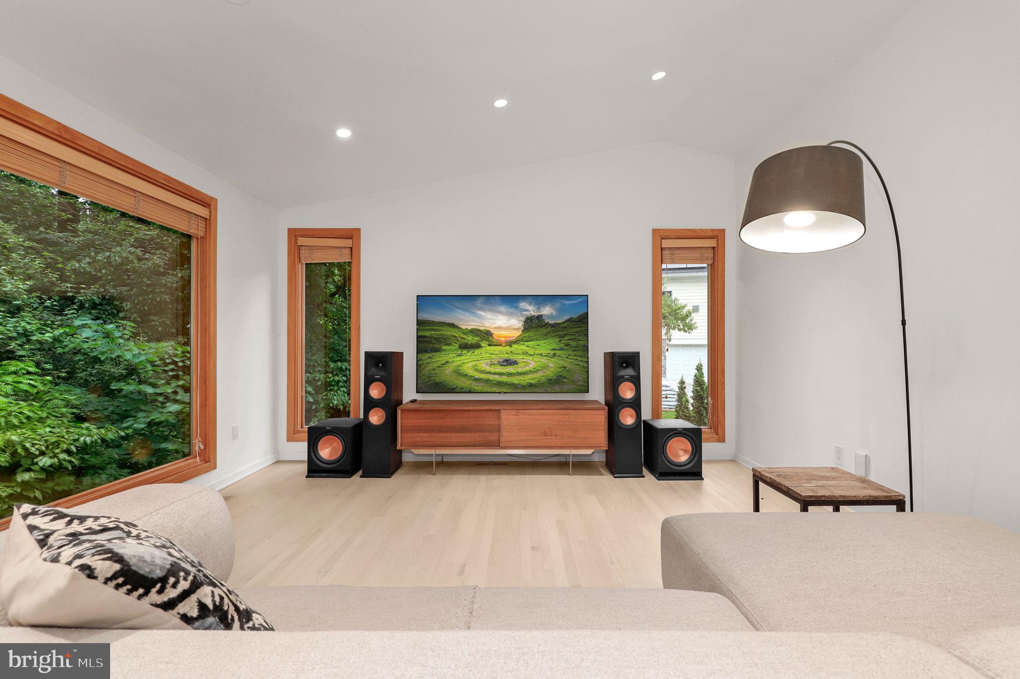 BANNOCKBURN - Residential