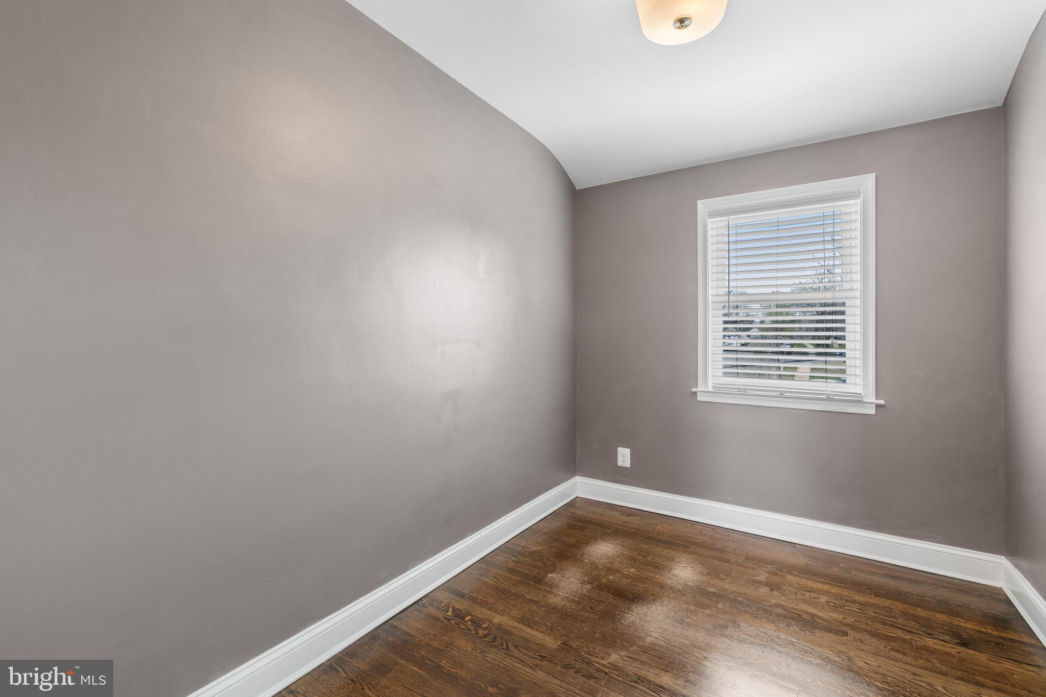 RIDGELEIGH - Residential