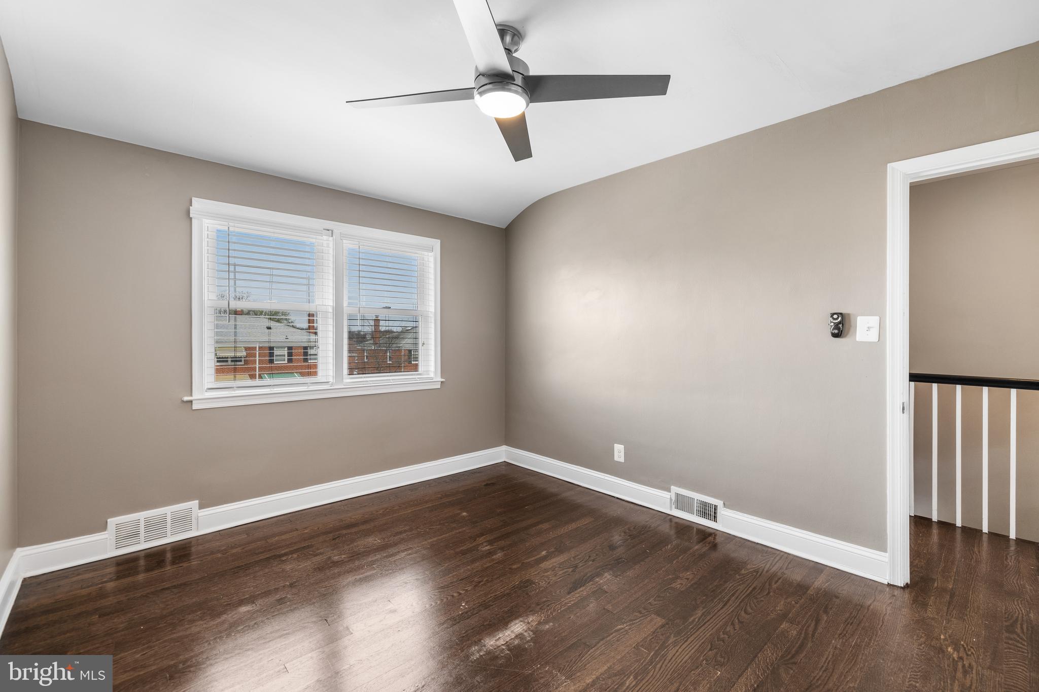 RIDGELEIGH - Residential