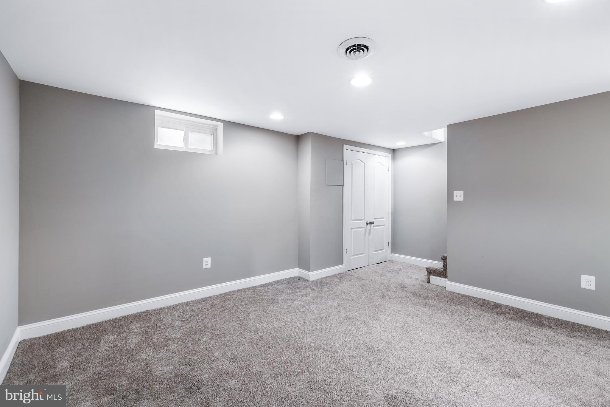 RIDGELEIGH - Residential