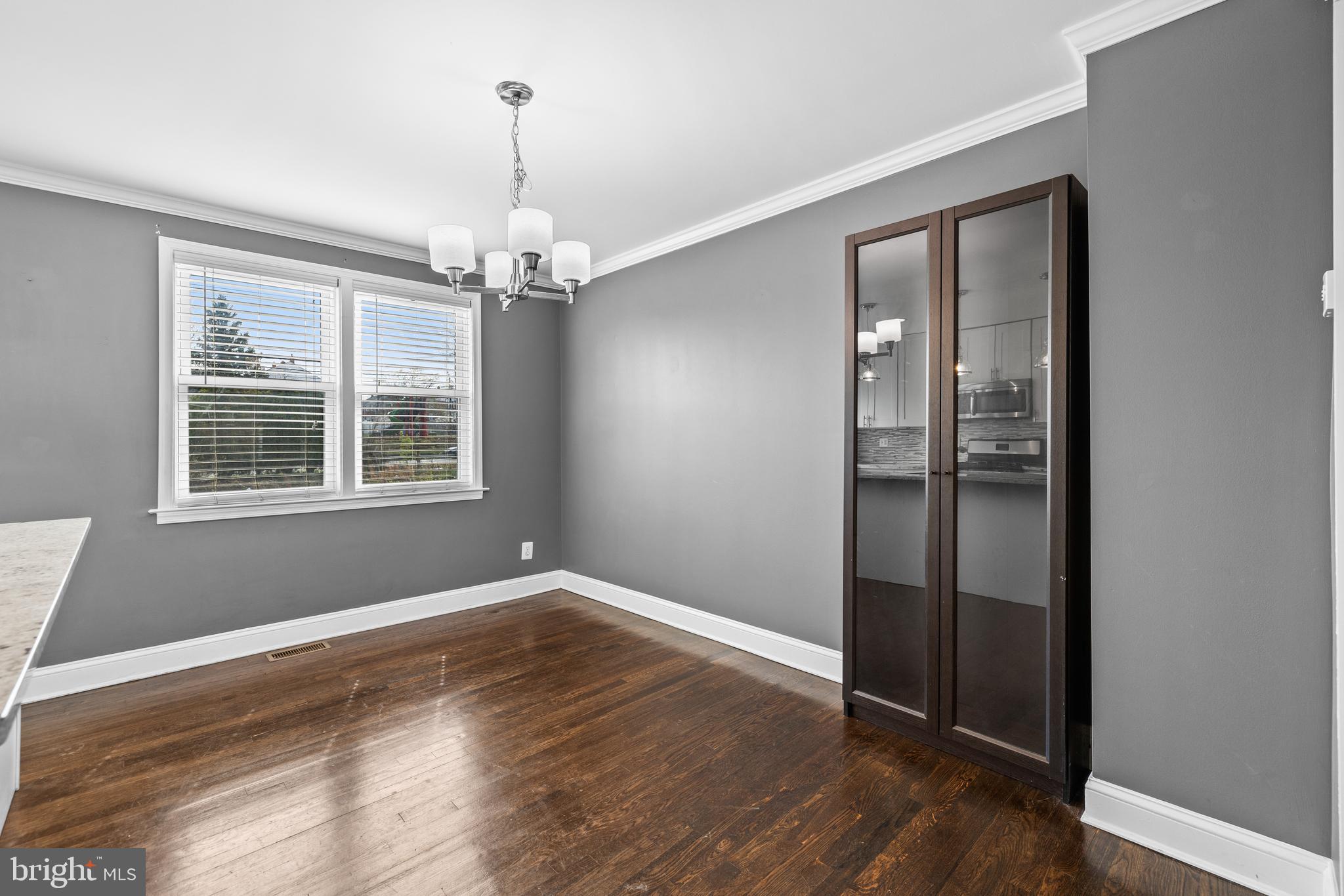 RIDGELEIGH - Residential