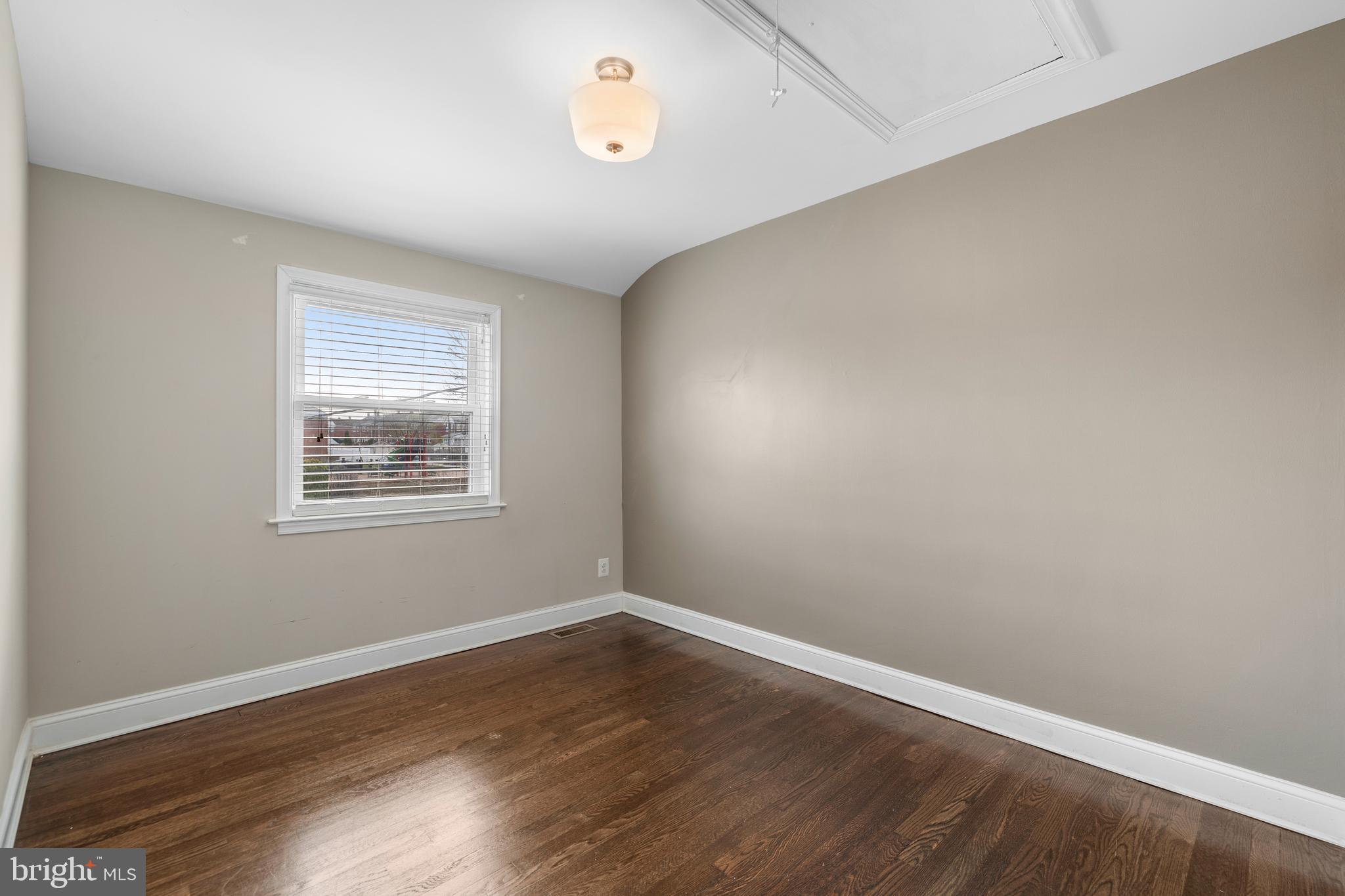 RIDGELEIGH - Residential