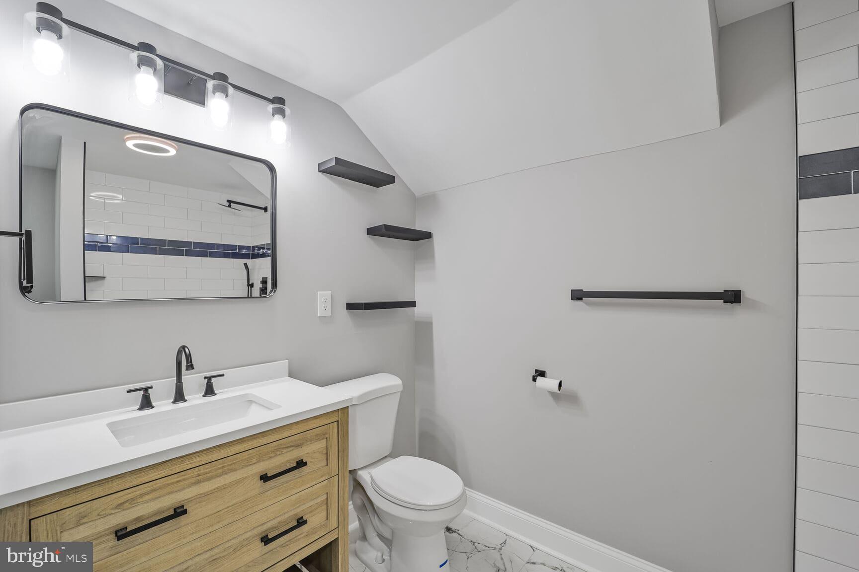 JARRETTSWOOD - Residential