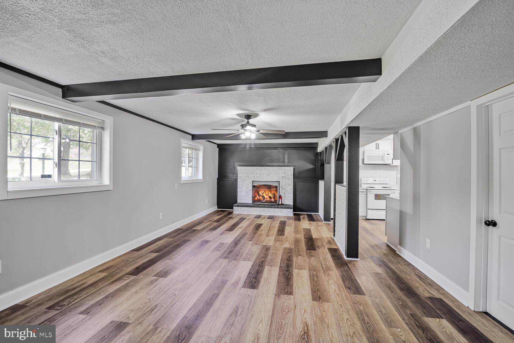 JARRETTSWOOD - Residential