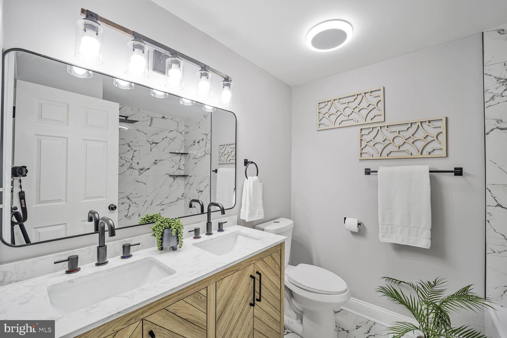 JARRETTSWOOD - Residential