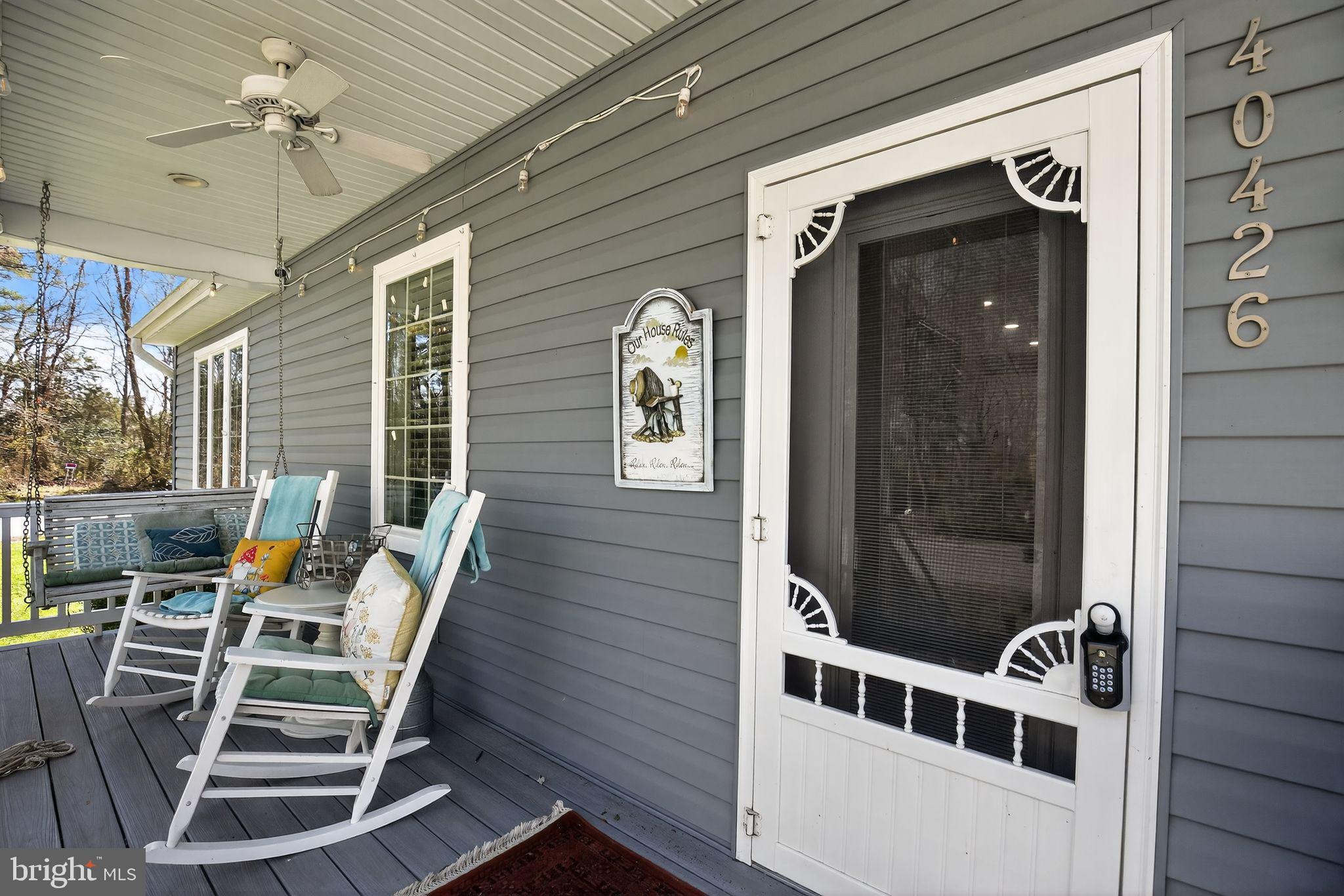 GOLDEN BEACH - Residential