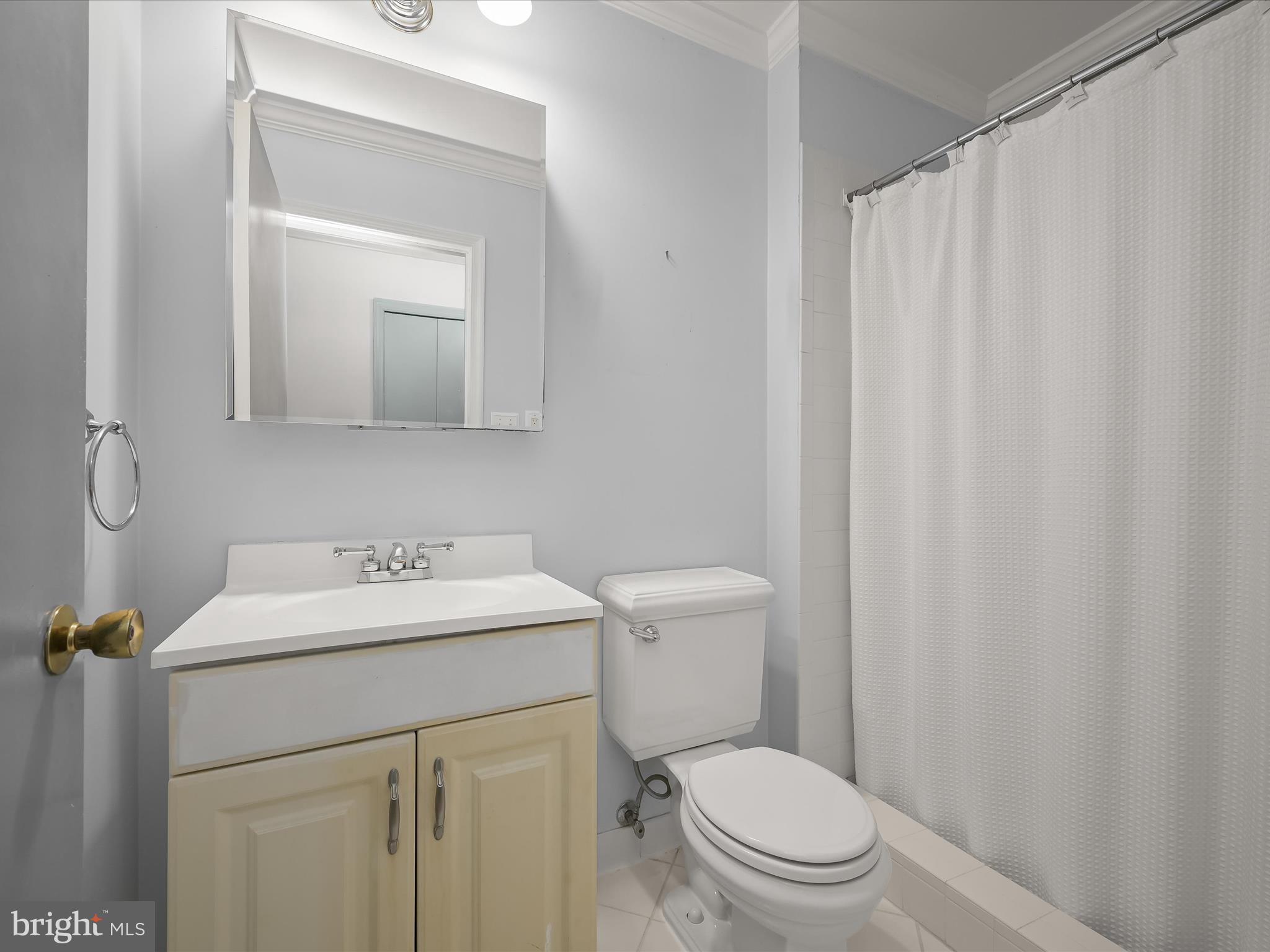 ROBERTS GLEN - Residential