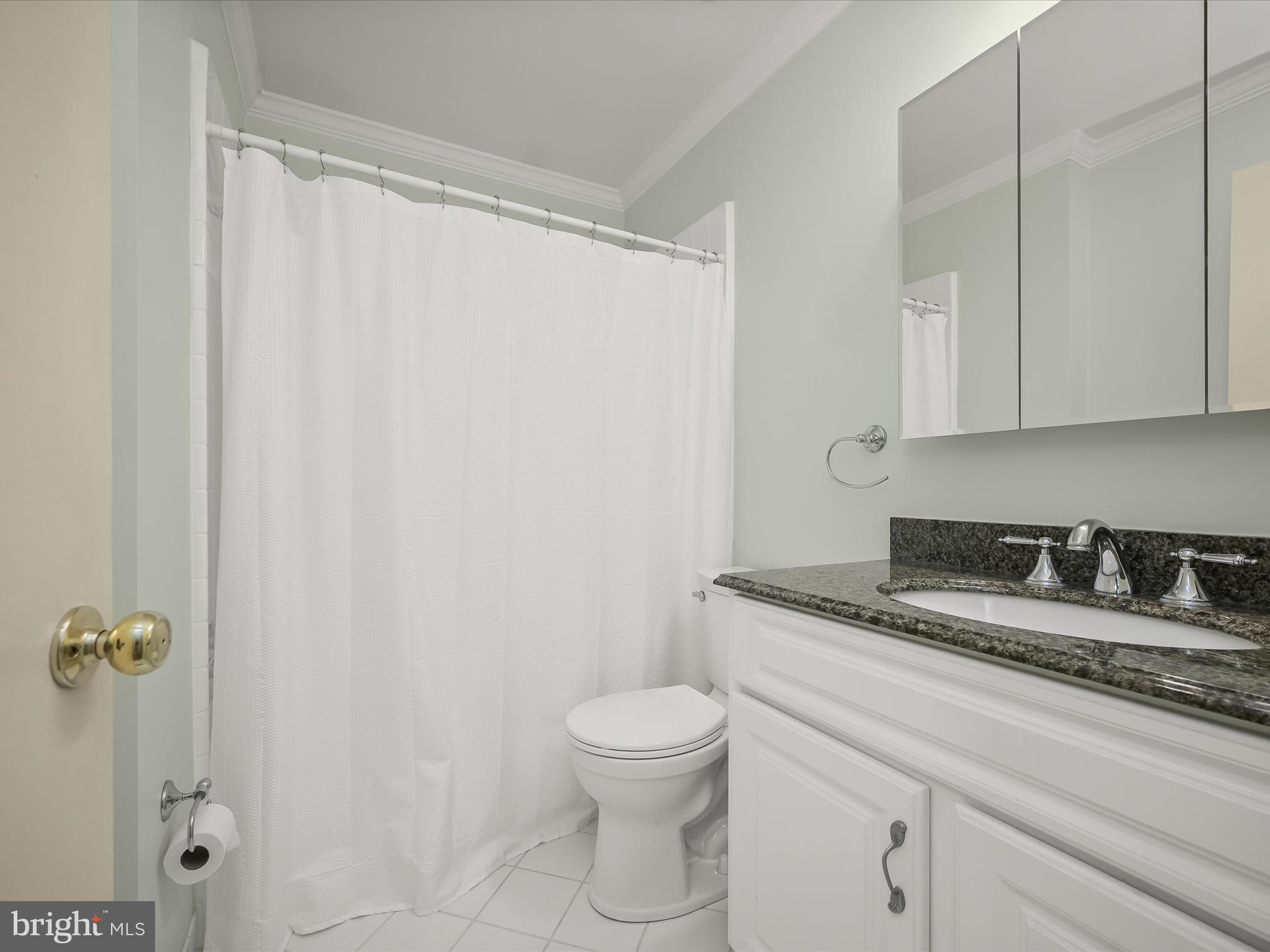 ROBERTS GLEN - Residential