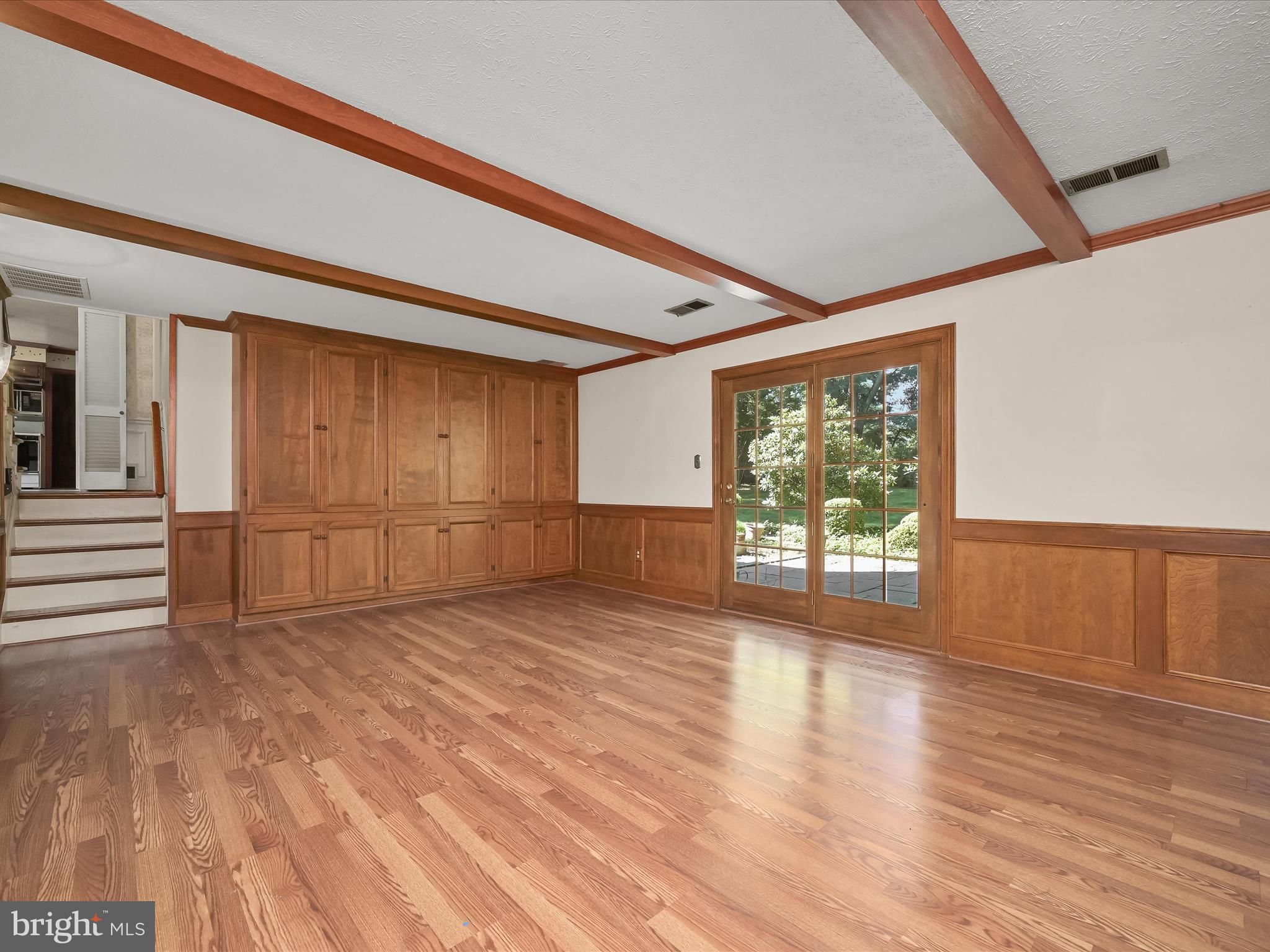 ROBERTS GLEN - Residential