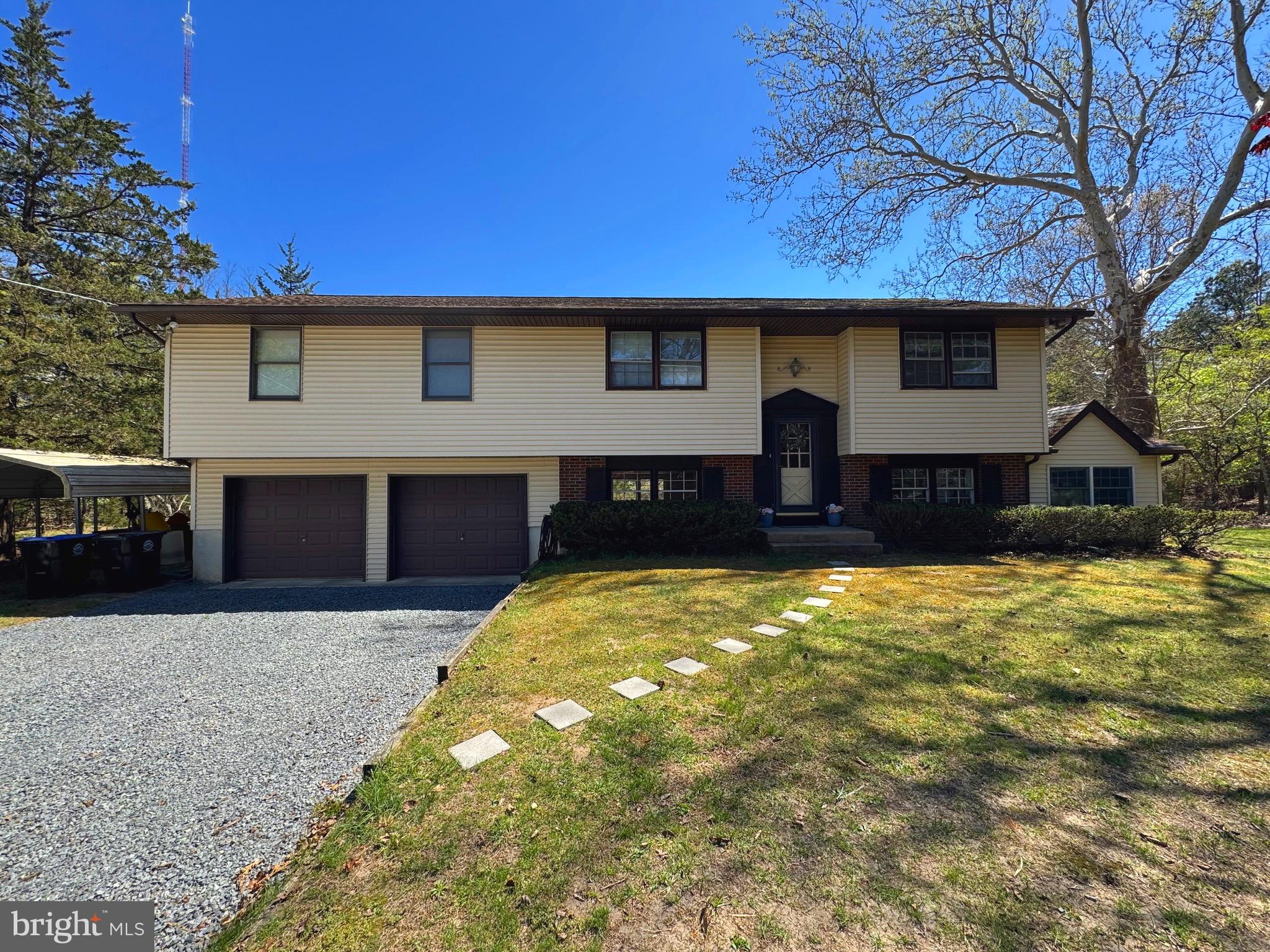 1868 LANCASTER LANE