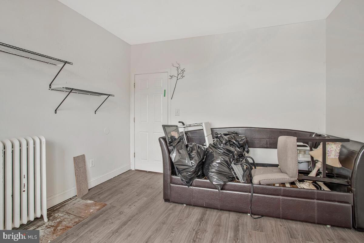 PARK CIRCLE - Residential