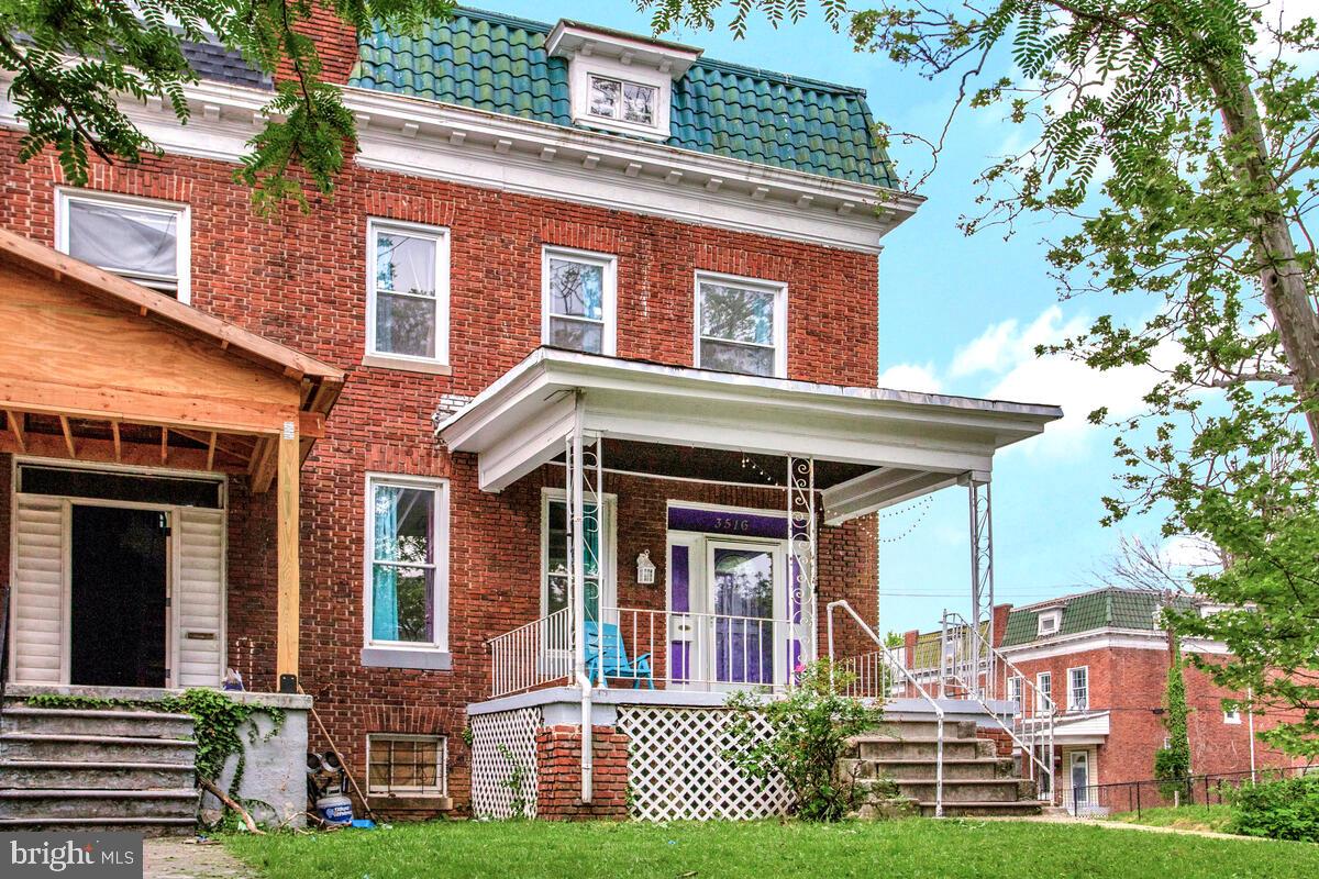 PARK CIRCLE - Residential