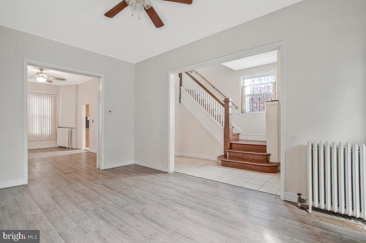 PARK CIRCLE - Residential