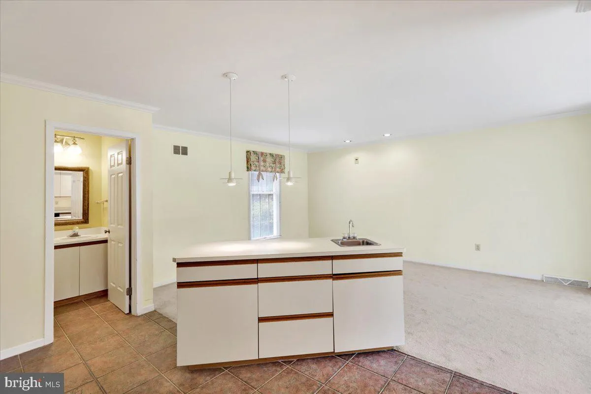 Wyomissing, Pennsylvania 19610, United States, 3 Bedrooms Bedrooms, ,3 BathroomsBathrooms,Residential,Active,191560