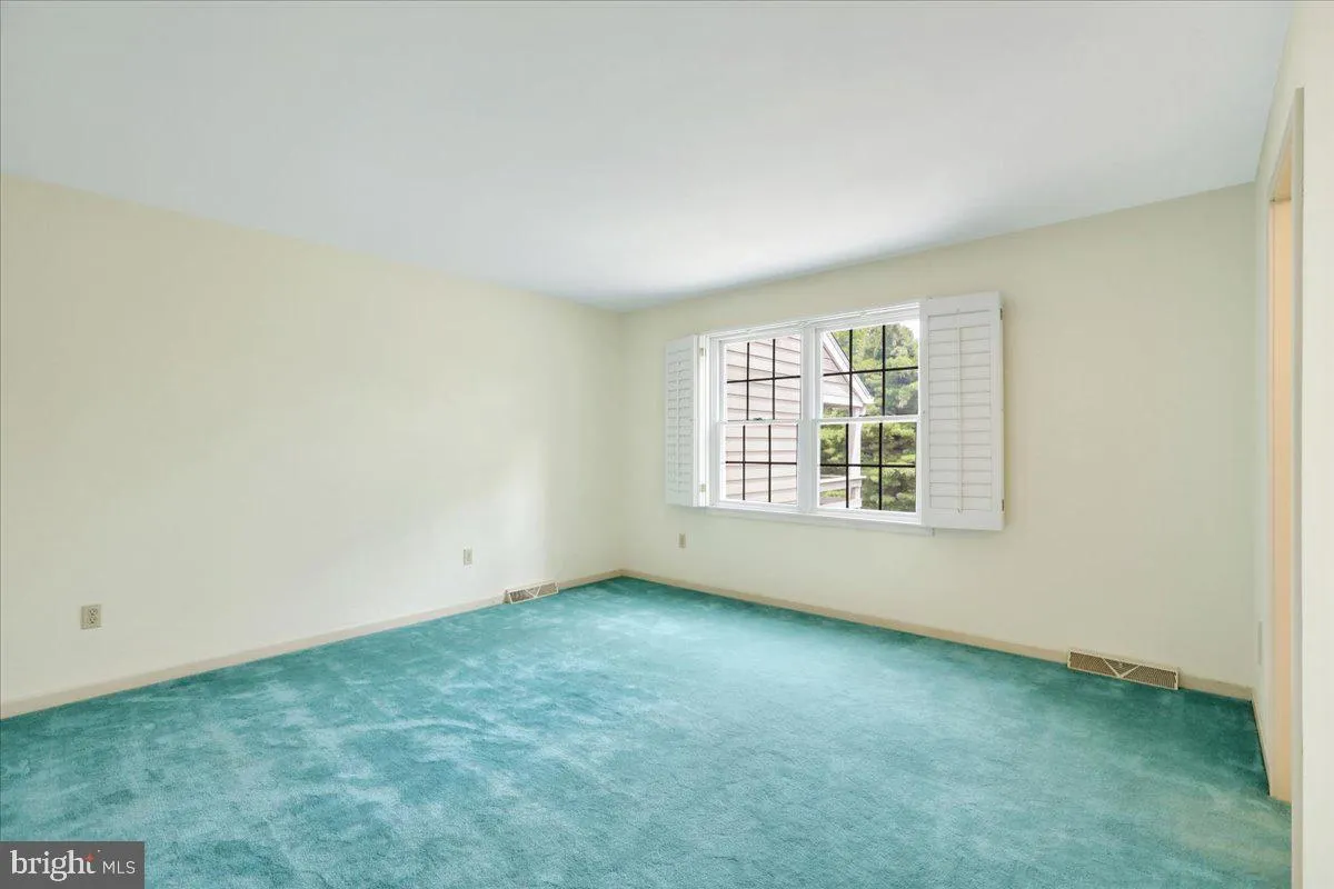 Wyomissing, Pennsylvania 19610, United States, 3 Bedrooms Bedrooms, ,3 BathroomsBathrooms,Residential,Active,191560