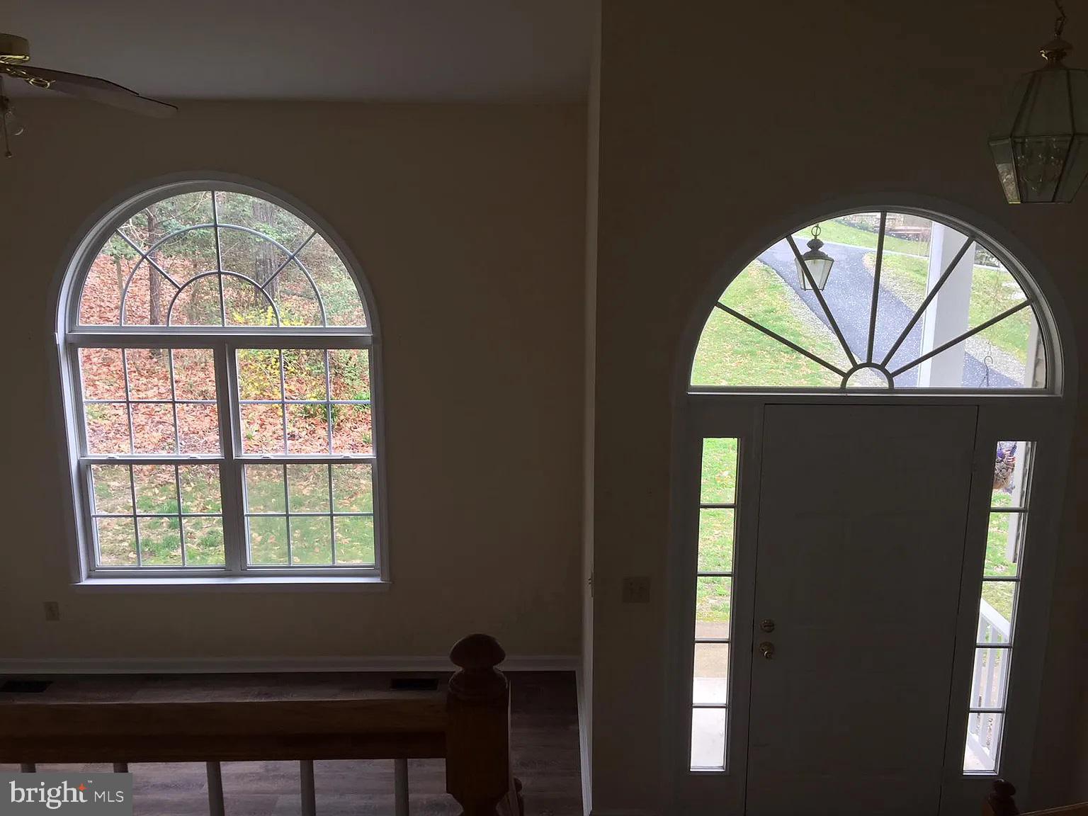 PRESIDENTIAL LAKES - Residential Lease