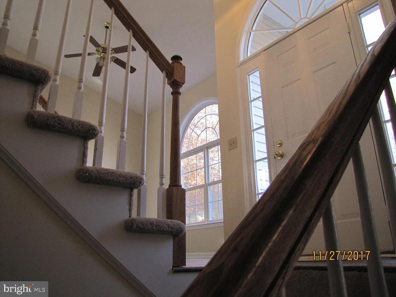 PRESIDENTIAL LAKES - Residential Lease