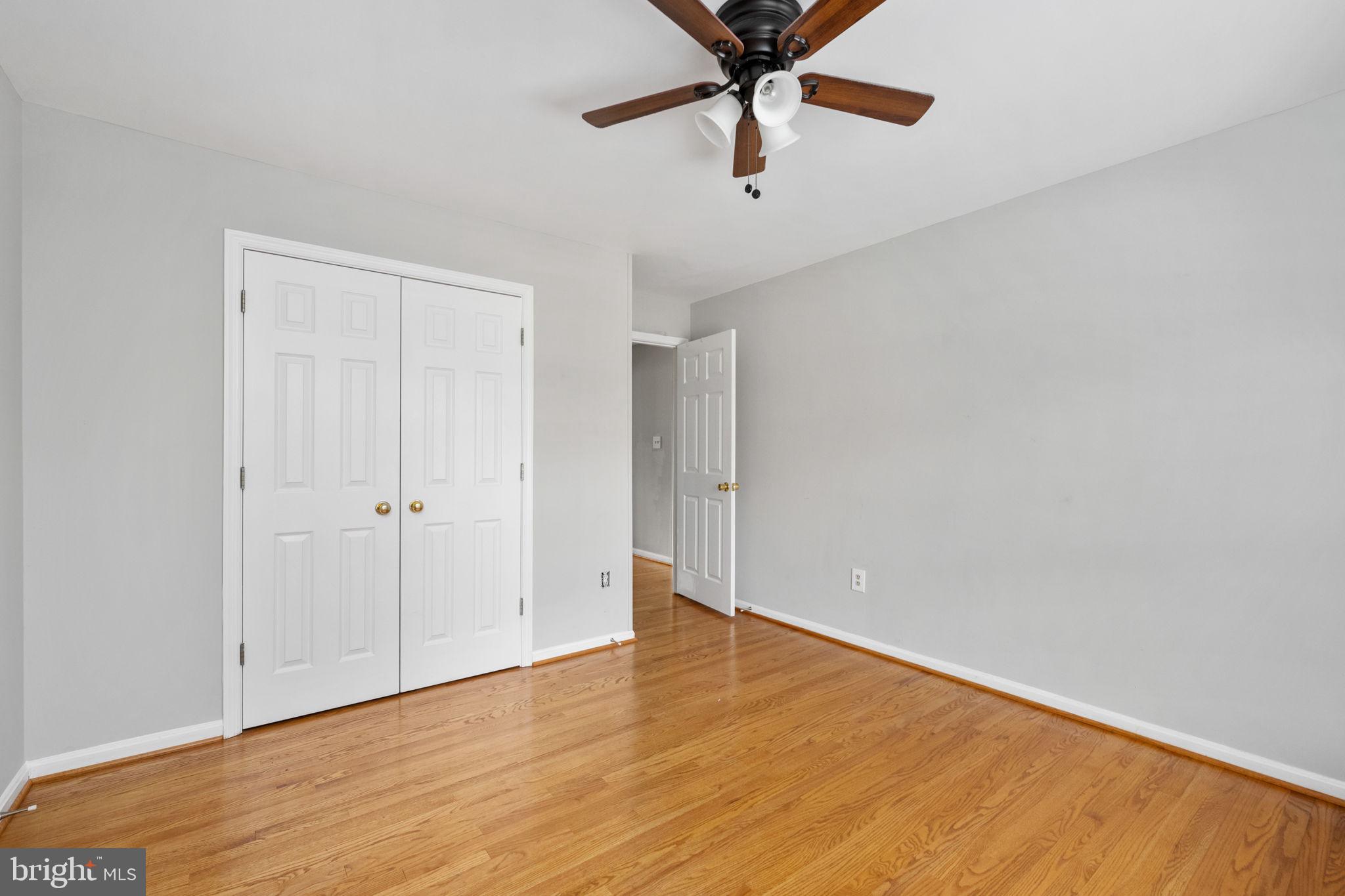 FOX POINT - Residential