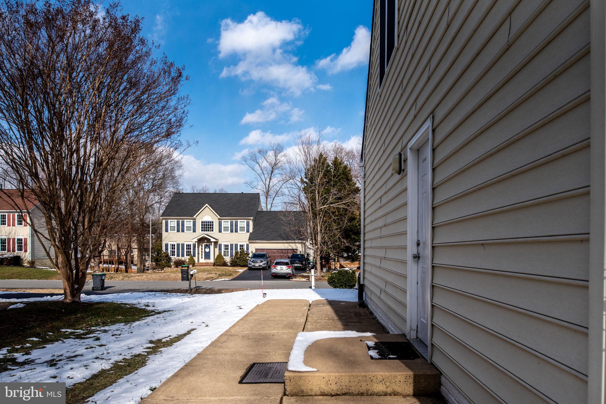 FOX POINT - Residential