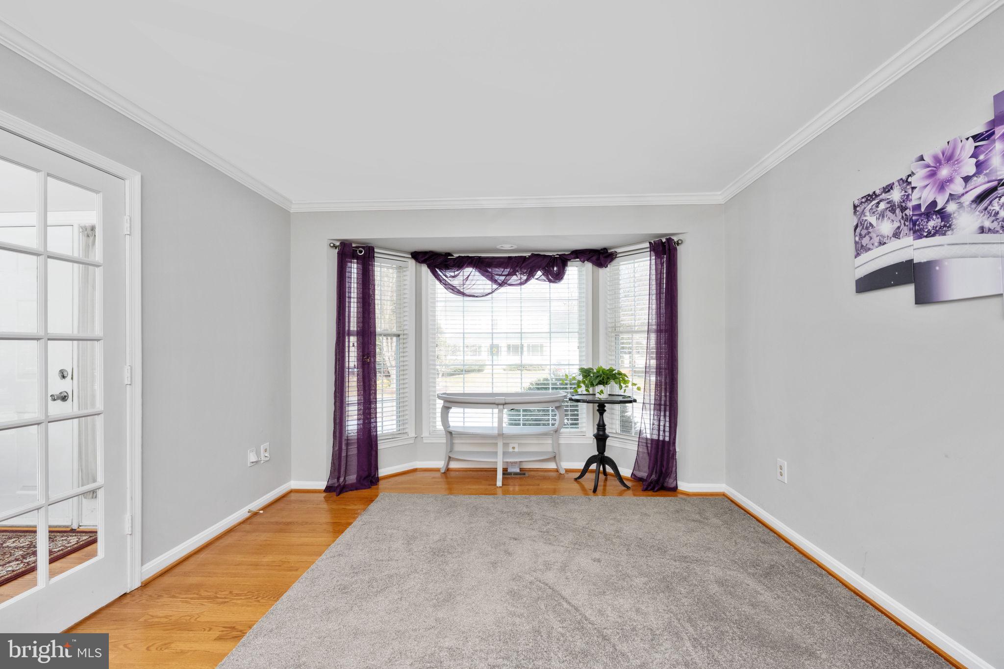 FOX POINT - Residential