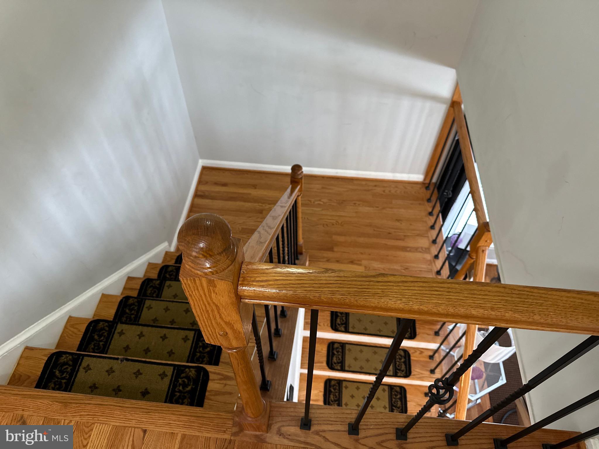 FOX POINT - Residential