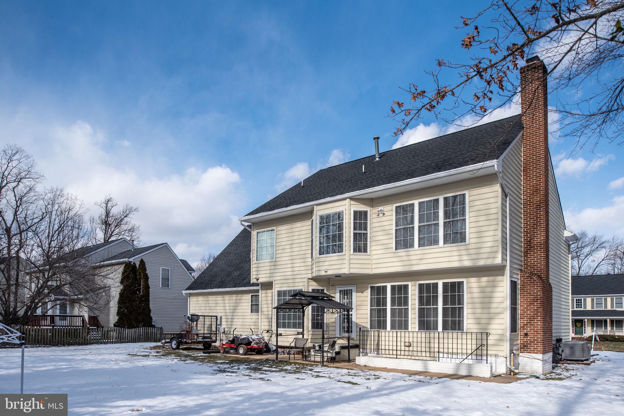 FOX POINT - Residential