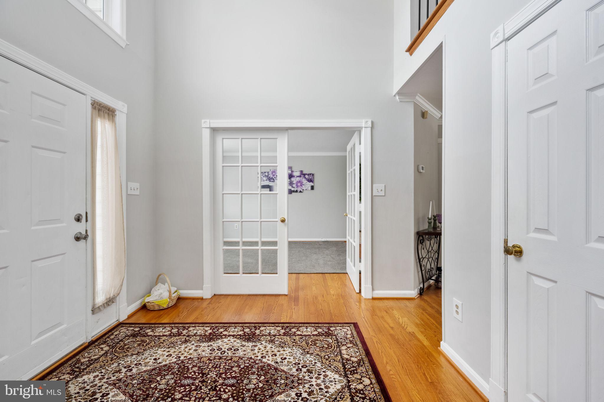 FOX POINT - Residential