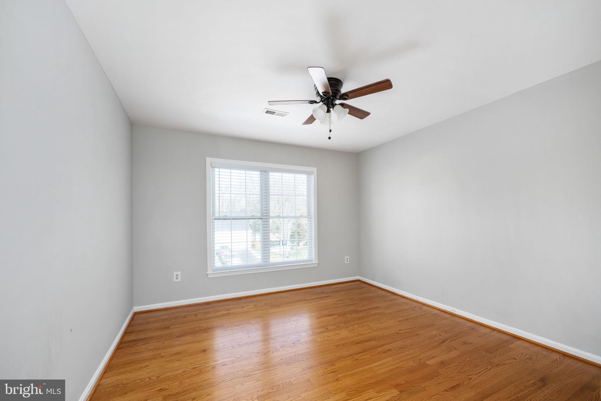 FOX POINT - Residential